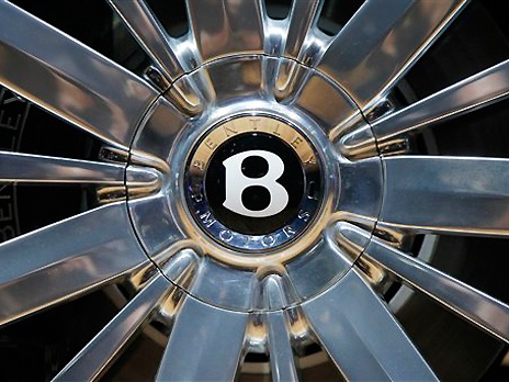 Bentley стал самостоятельным в России