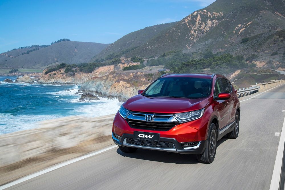 Honda объявила цены на двухлитровый CR-V для России