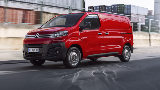 Peugeot Expert и Citroen Jumpy будут выпускать в России