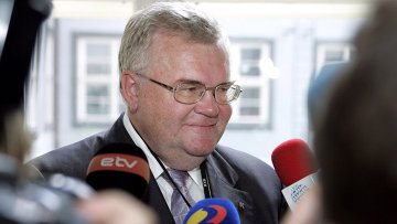 Мэра Таллина лишили прав на два месяца за превышение скорости