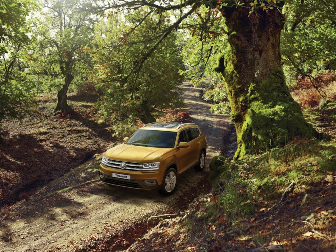 Volkswagen запустит продажи кроссовера Teramont 12 марта 2018 года