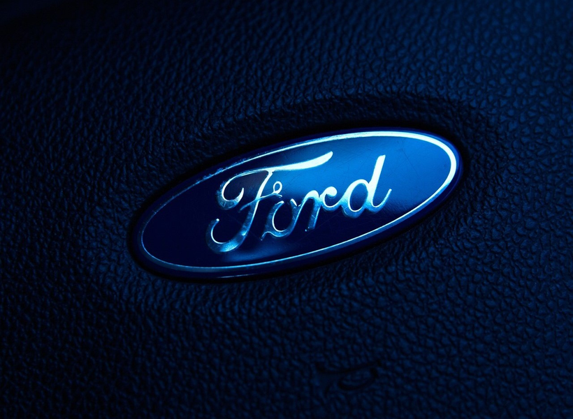 Форд отзывает 125 автомобилей Ford Transit