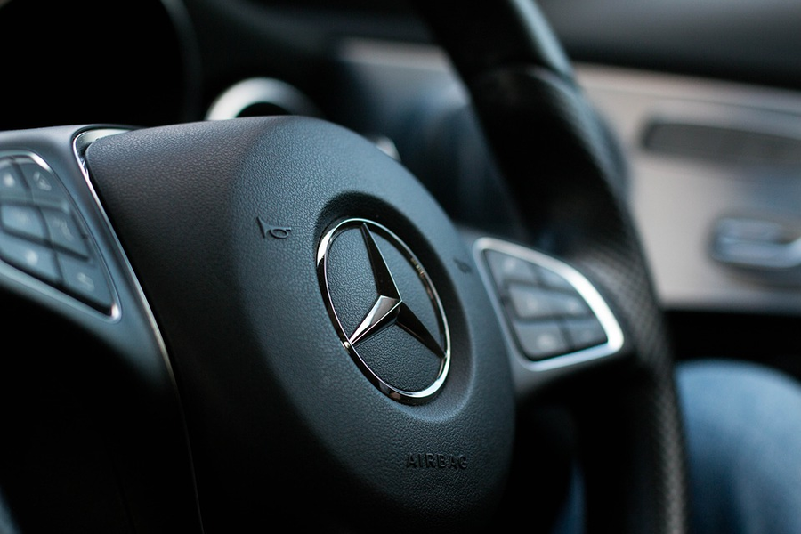 Мерседес проводит отзыв 327 автомобилей марки Mercedes-Benz A-класса, В-класса, CLA, GLE/GLS