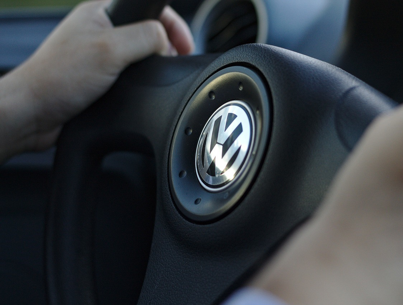 Volkswagen отзывает в России 271 автомобиль Volkswagen T6.1