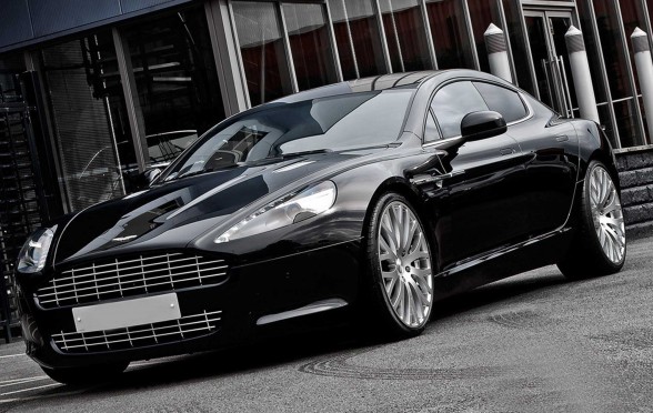На рынке появился Aston Martin Rapide от Kahn Design