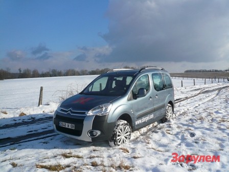 Citroen покажет на ММАС-2012 условно внедорожный Berlingo