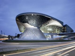 Американцы хотят построить в Детройте автомобильный Диснейленд