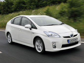"Тойота" объявила об отзыве "Приусов" в России