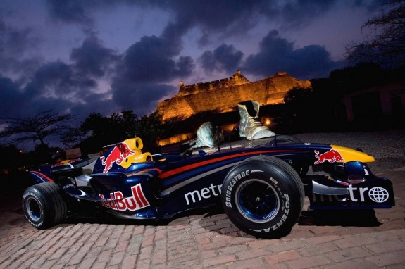 Infiniti предлагает работу молодым инженерам