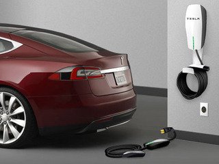 Tesla строит АЗС для электрокаров вместе с немецкими железными дорогами