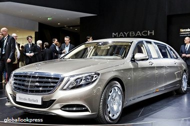 В 2015 году продажи люксовых автомобилей в России выросли почти вдвое