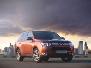 Мировая премьера Mitsubishi Outlander пройдет в Женеве