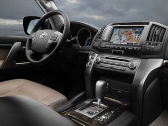 ФСБ покупает 7 внедорожников Land Cruiser за 19 млн рублей