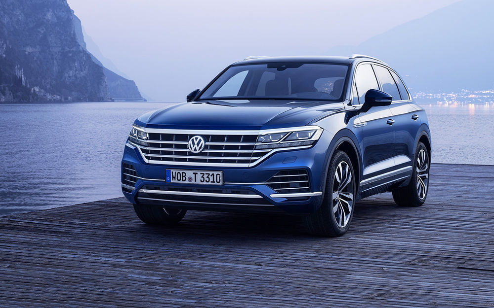 Volkswagen назвал цены на новый Touareg